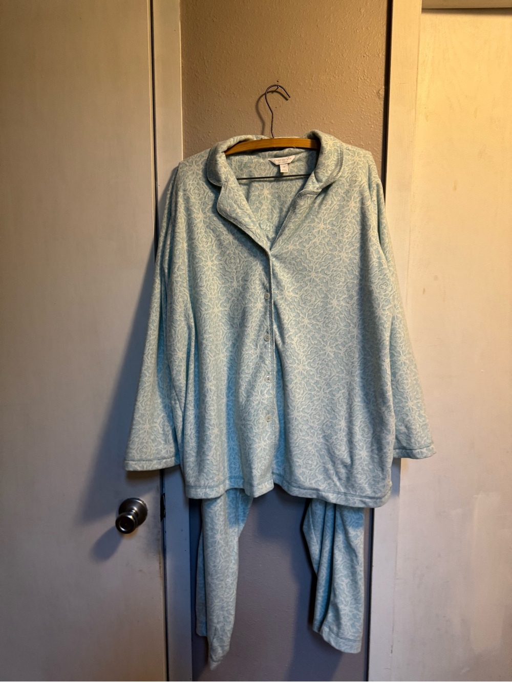 Charter Club Turquoise Womenโs Pajama Set with Subtle Print